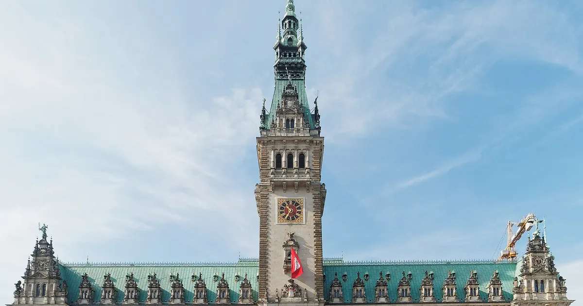Anmeldung Hamburg: Termin bekommen & Unterlagen (Guide 2026)