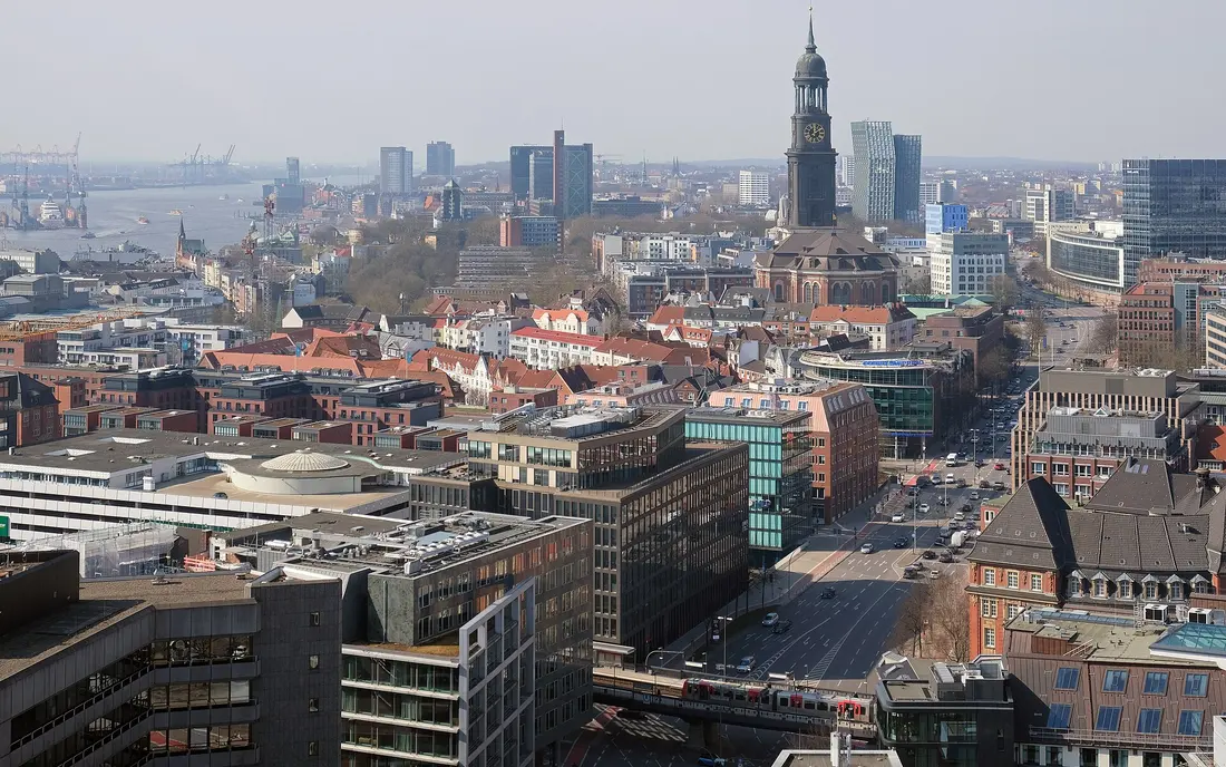 Relocation Service Hamburg – Ihre Relocation Agentur vor Ort